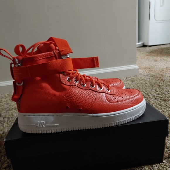 nike sf air force 1 mid team orange